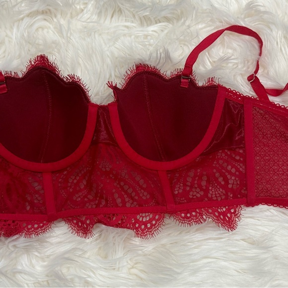 Victoria’s Secret dream angels lace corset bra/ cheekini panty set - Picture 7 of 10